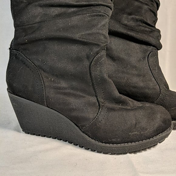 Aldo Faux Suede Black Winter Boots Heel Platform Wedge Grip Tread Women's 9.5 40 - Picture 2 of 11